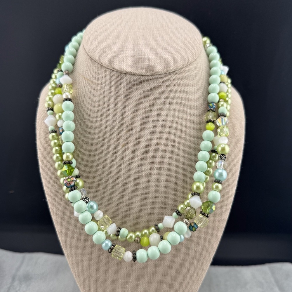 Vintage Necklace Layered Mint Green Easter Spring Beaded 19"